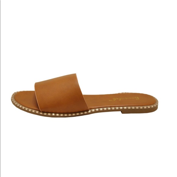 Single Band Gold Trim Sandals in Tan - Picture 7 of 8